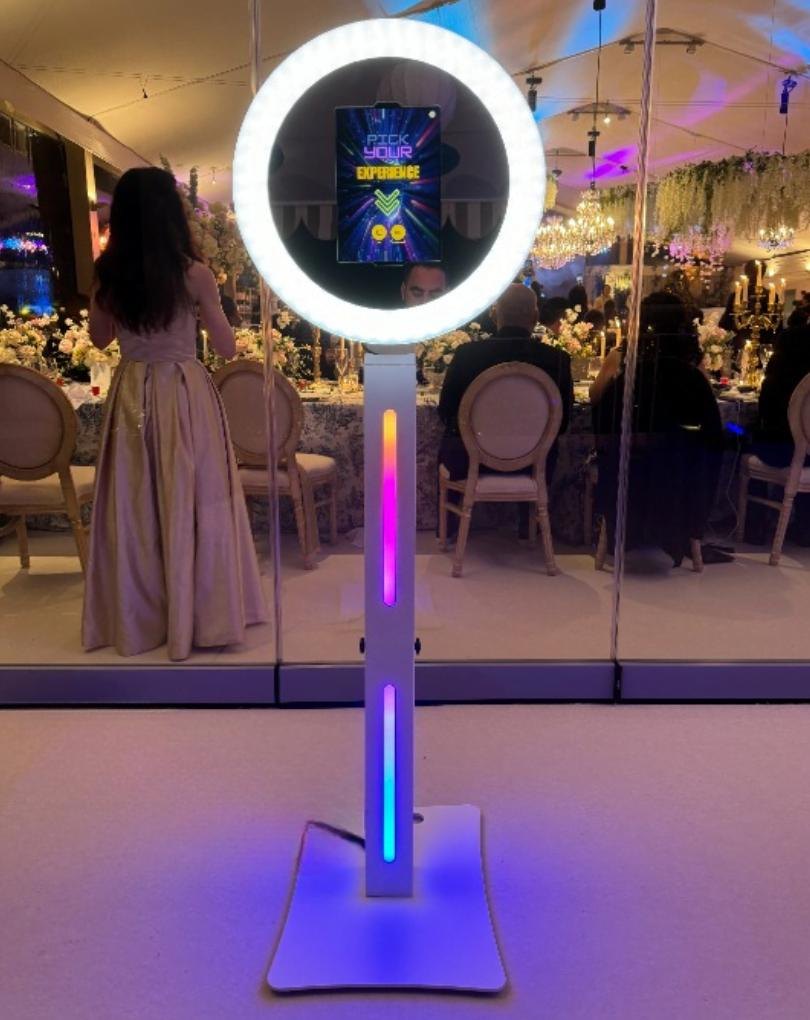 Smooth Booking Promotions — photo booths