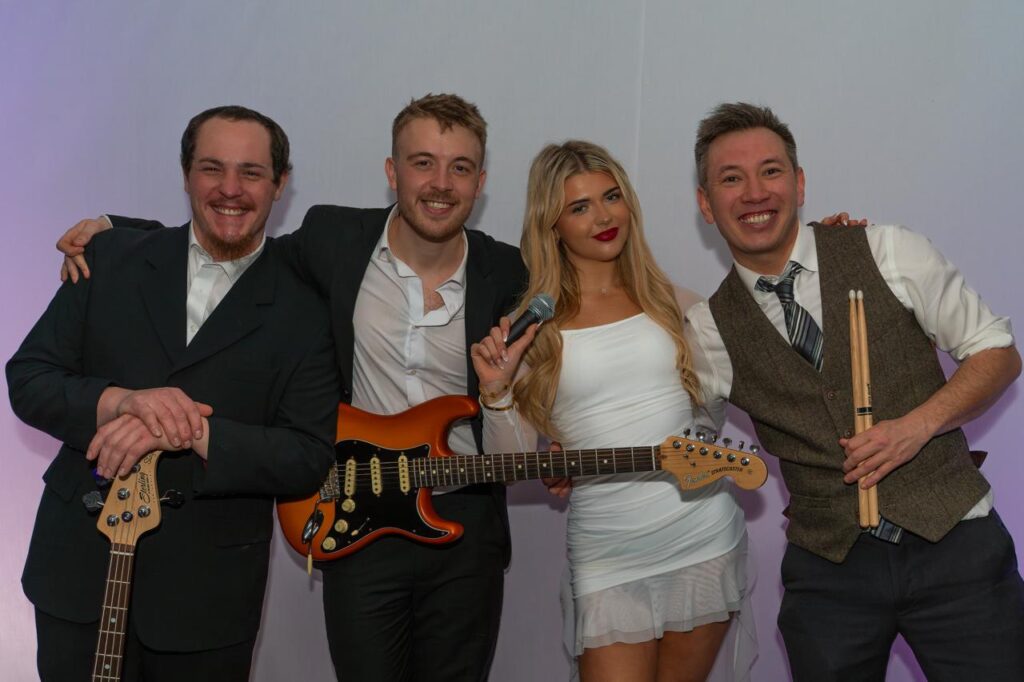 Dragonflies Party Band