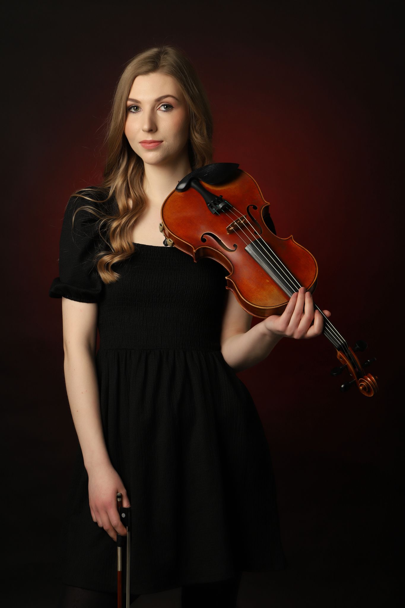 Pippa Griffin performing live