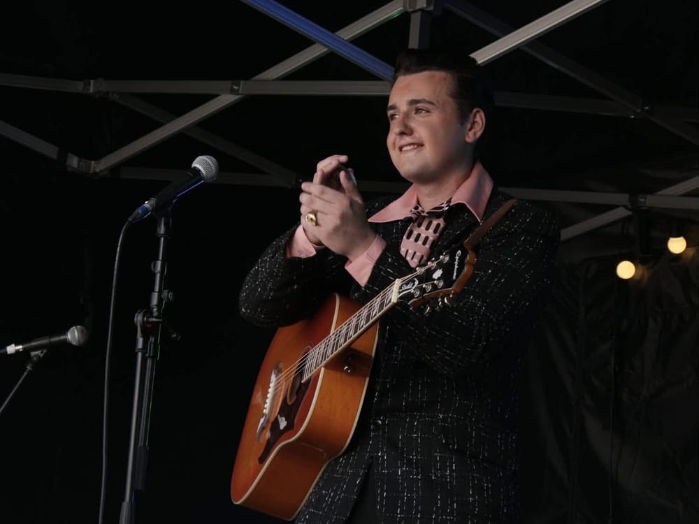 Alfie Davies — Elvis Tribute tribute act